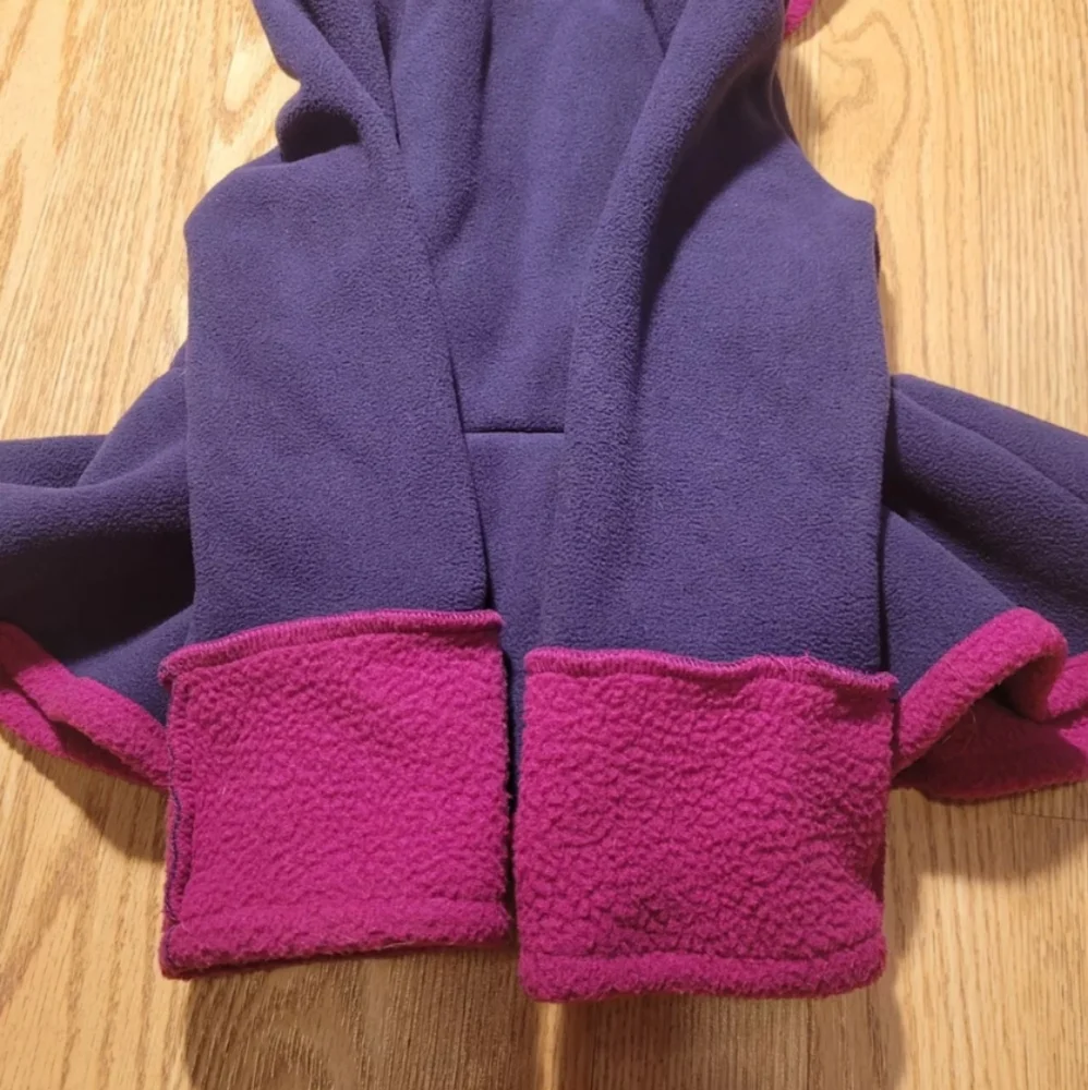 Mack & Co preowned stains coat